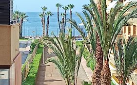 Bella ÁGUILAS - Excelente ubicación en Las Delicias, vistas al mar, Wifi y Parking gratis